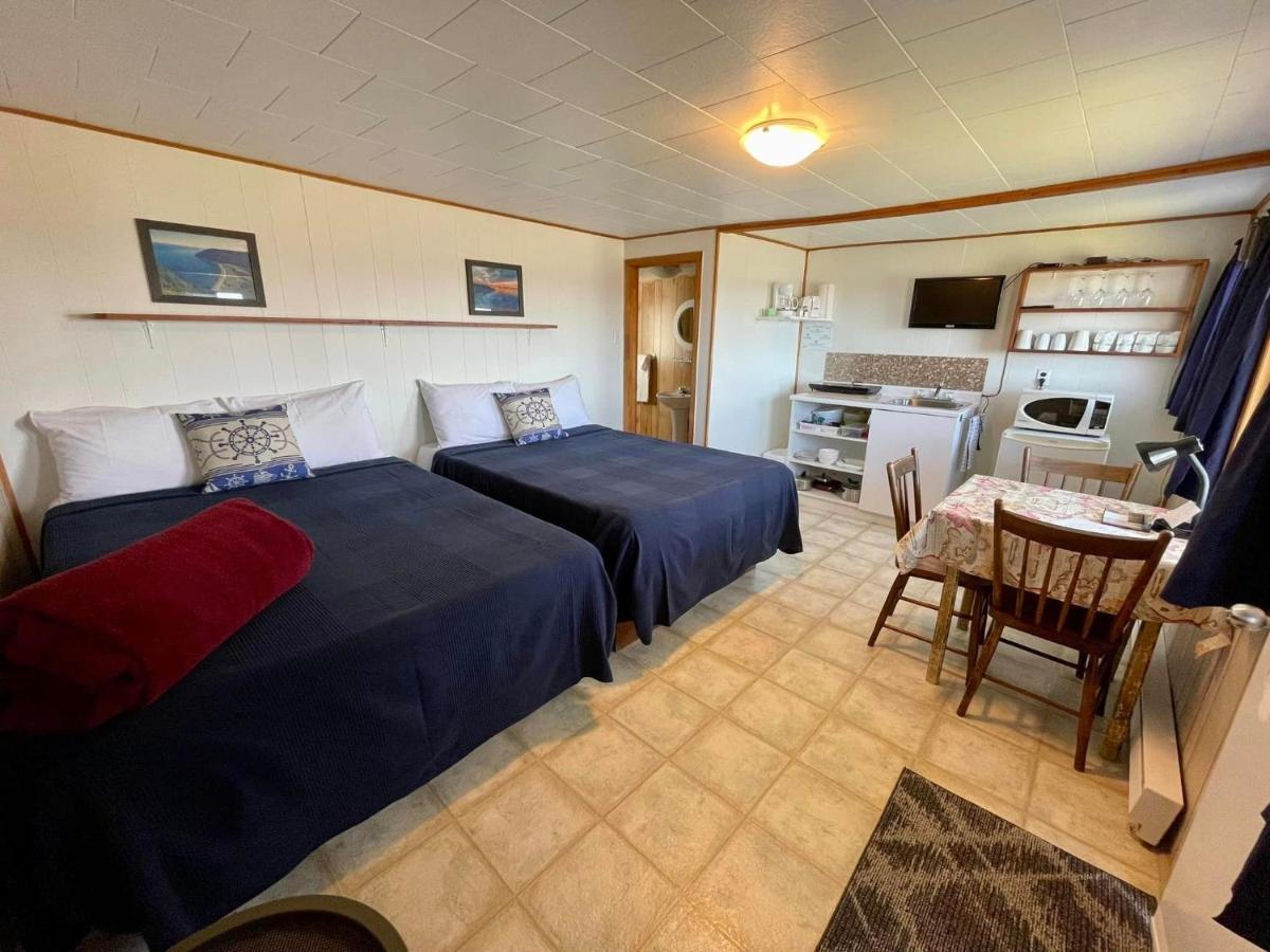 Chalets Bernatchez Mont-Saint-Pierre Esterno foto