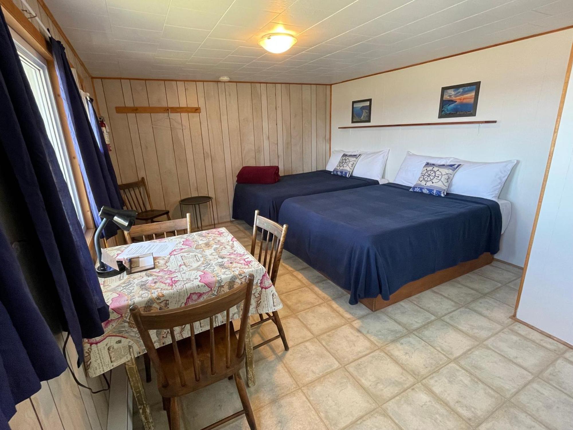 Chalets Bernatchez Mont-Saint-Pierre Esterno foto